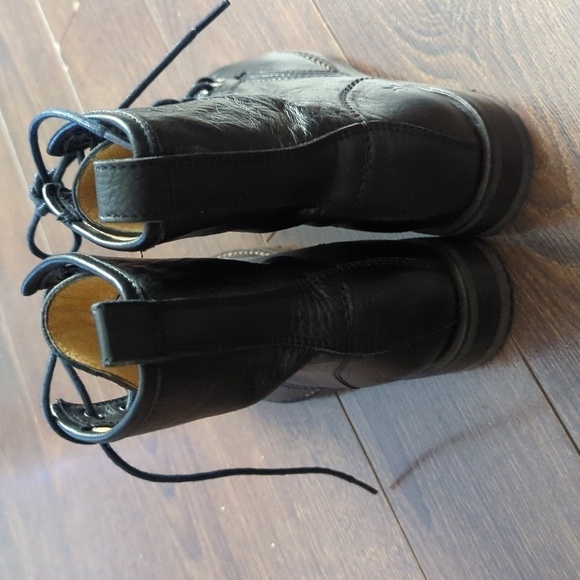 HP. Frye WomenVeronica Combat - Picture 6 of 14